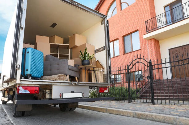 Your Complete Guide to Hiring a Chicago Moving Company